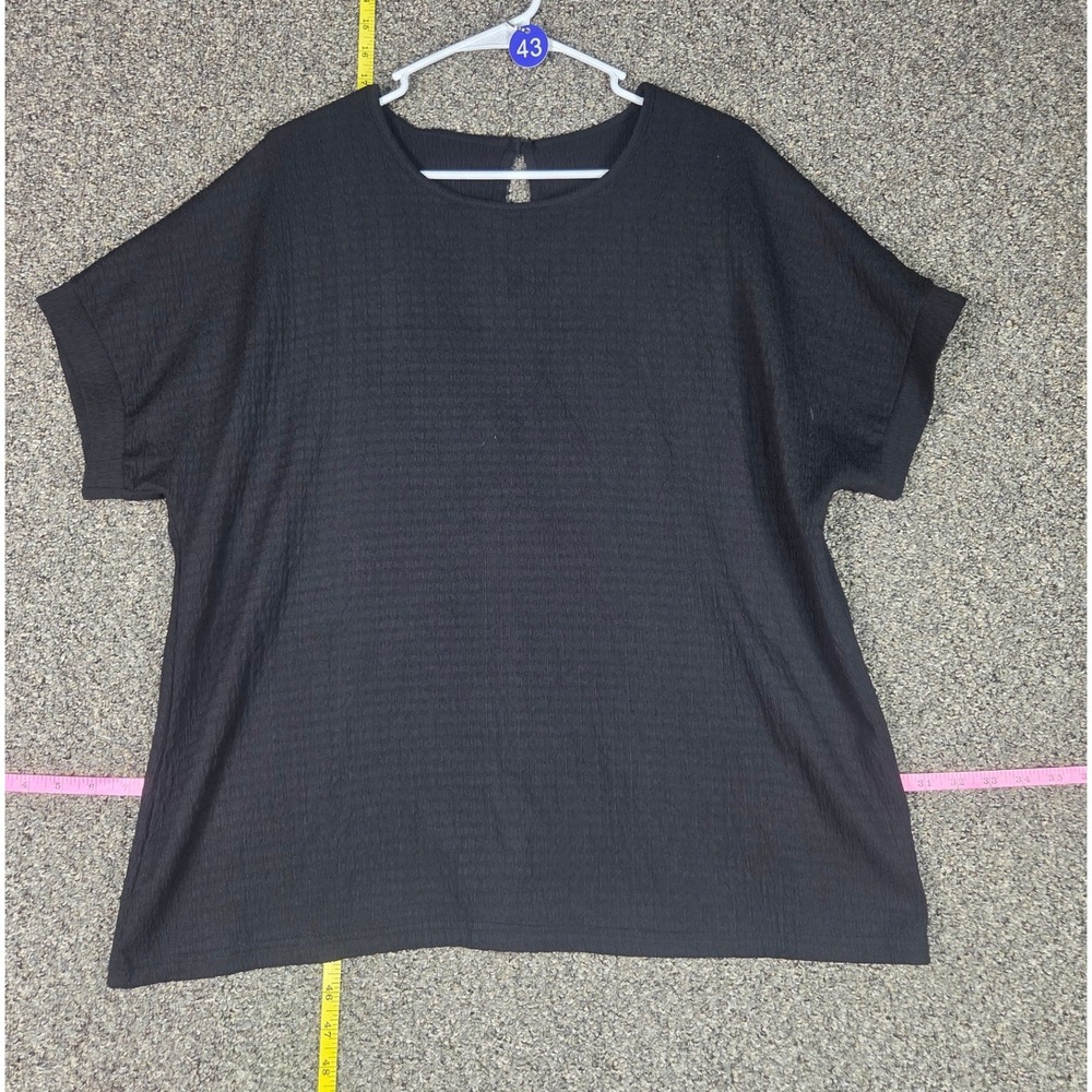Unbranded Blouse Women XL Black Textured Crinkle Keyhole Back Short Sleeve Top